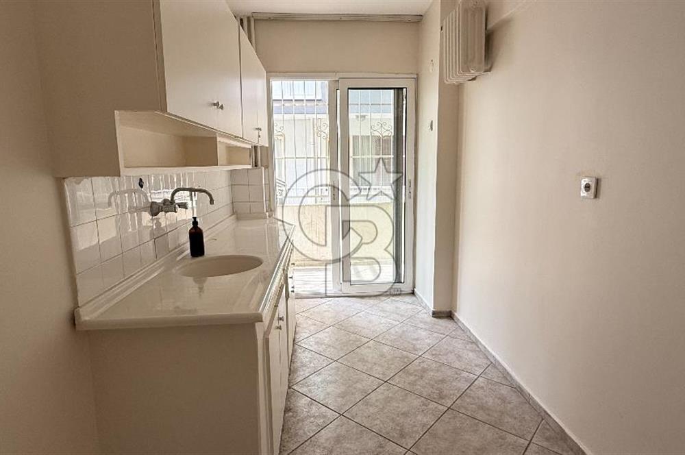 Dünya Göz Hastanesi'nin Tam Karşısında Kiralık 2+1 Ofis