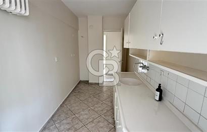 Dünya Göz Hastanesi'nin Tam Karşısında Kiralık 2+1 Ofis