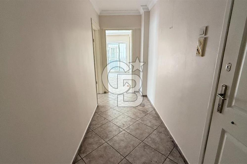 Dünya Göz Hastanesi'nin Tam Karşısında Kiralık 2+1 Ofis