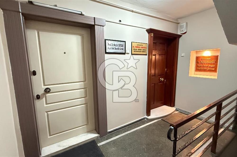 Dünya Göz Hastanesi'nin Tam Karşısında Kiralık 2+1 Ofis