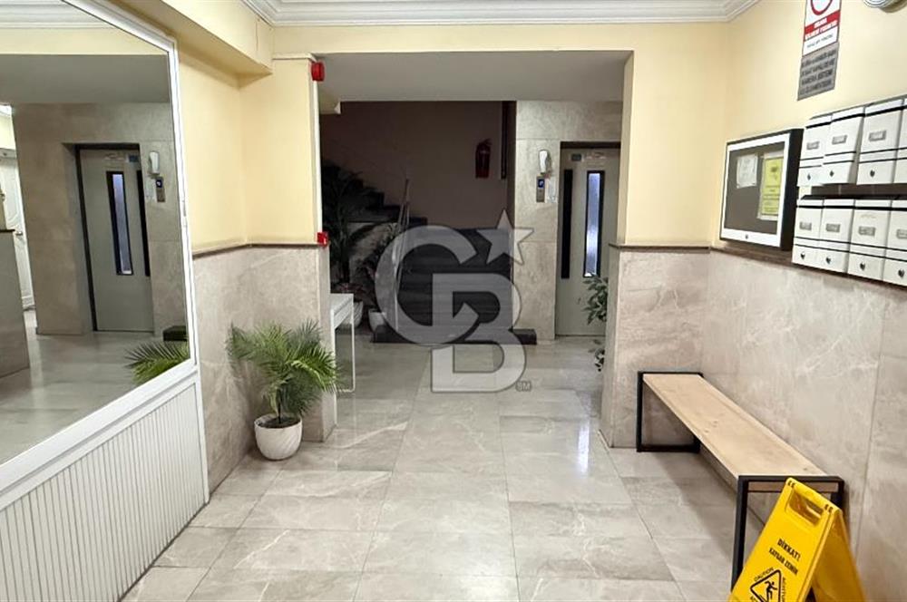 Dünya Göz Hastanesi'nin Tam Karşısında Kiralık 2+1 Ofis