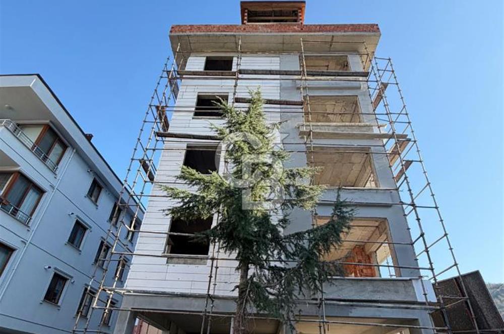 KUMBAŞI'NDA DENİZE YÜRÜME MESAFESİNDE SATILIK 2+1 DAİRE 