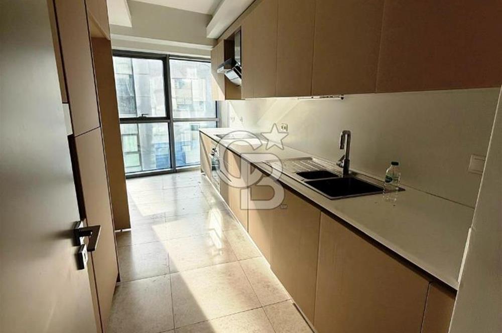 AĞAOĞLU MASLAK 1453 ARA KAT 3.5+1 A BLOK LÜKS SATILIK DAİRE