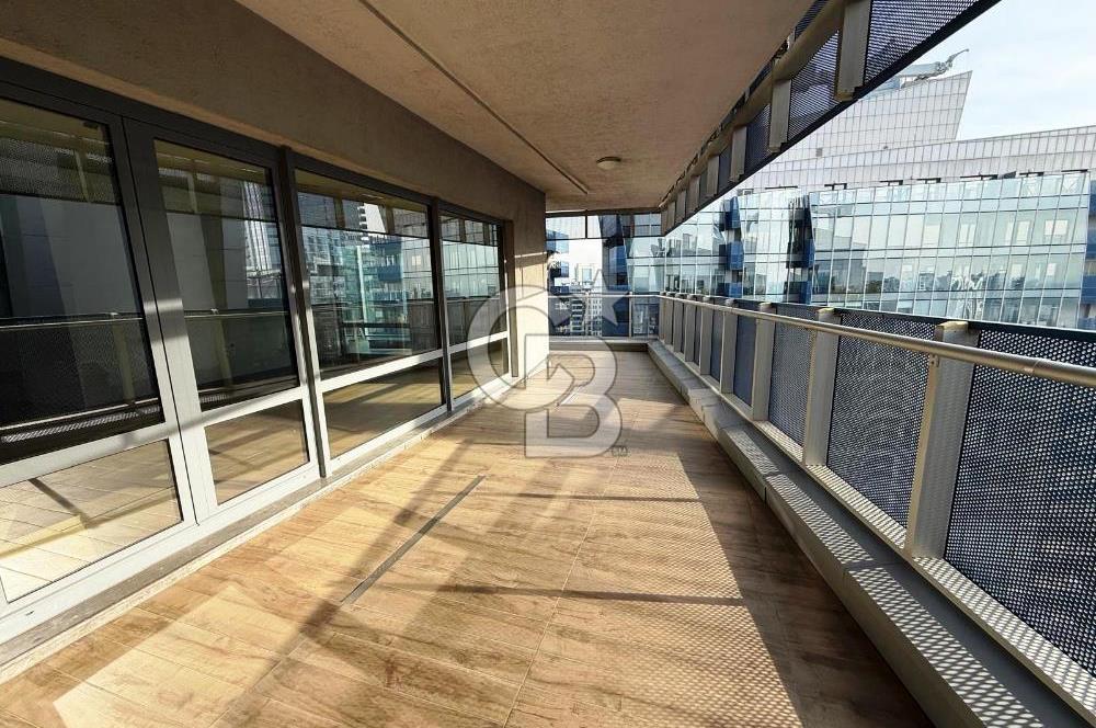 AĞAOĞLU MASLAK 1453 ARA KAT 3.5+1 A BLOK LÜKS SATILIK DAİRE