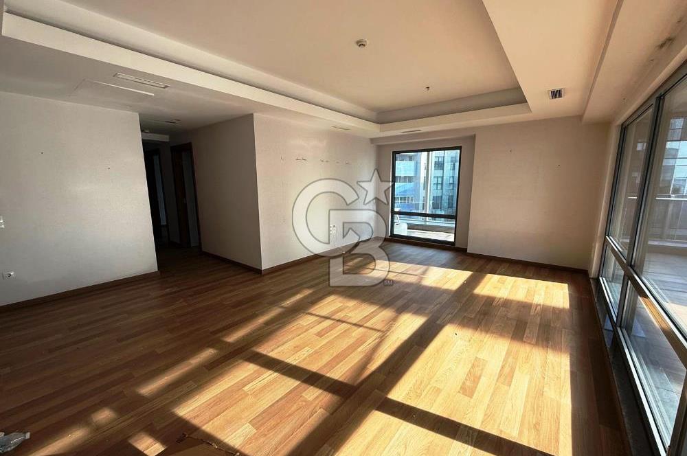 AĞAOĞLU MASLAK 1453 ARA KAT 3.5+1 A BLOK LÜKS SATILIK DAİRE