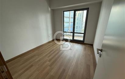 AĞAOĞLU MASLAK 1453 ARA KAT 3.5+1 A BLOK LÜKS SATILIK DAİRE