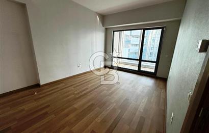 AĞAOĞLU MASLAK 1453 ARA KAT 3.5+1 A BLOK LÜKS SATILIK DAİRE