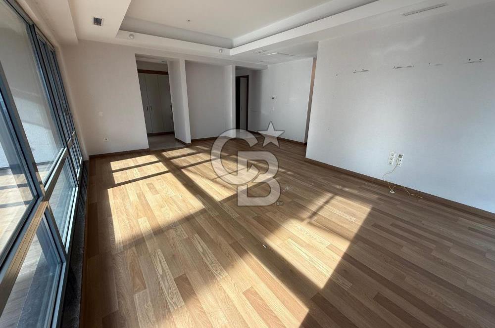 AĞAOĞLU MASLAK 1453 ARA KAT 3.5+1 A BLOK LÜKS SATILIK DAİRE