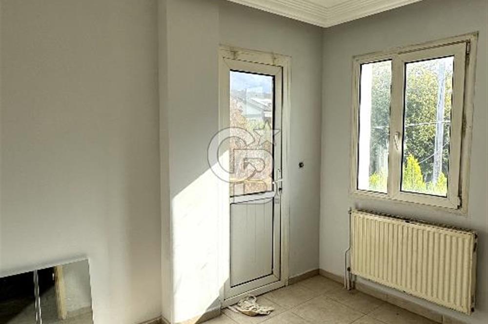 GÜZELBAHÇE YALI MAHLLESİNDE TRİPLEKS 