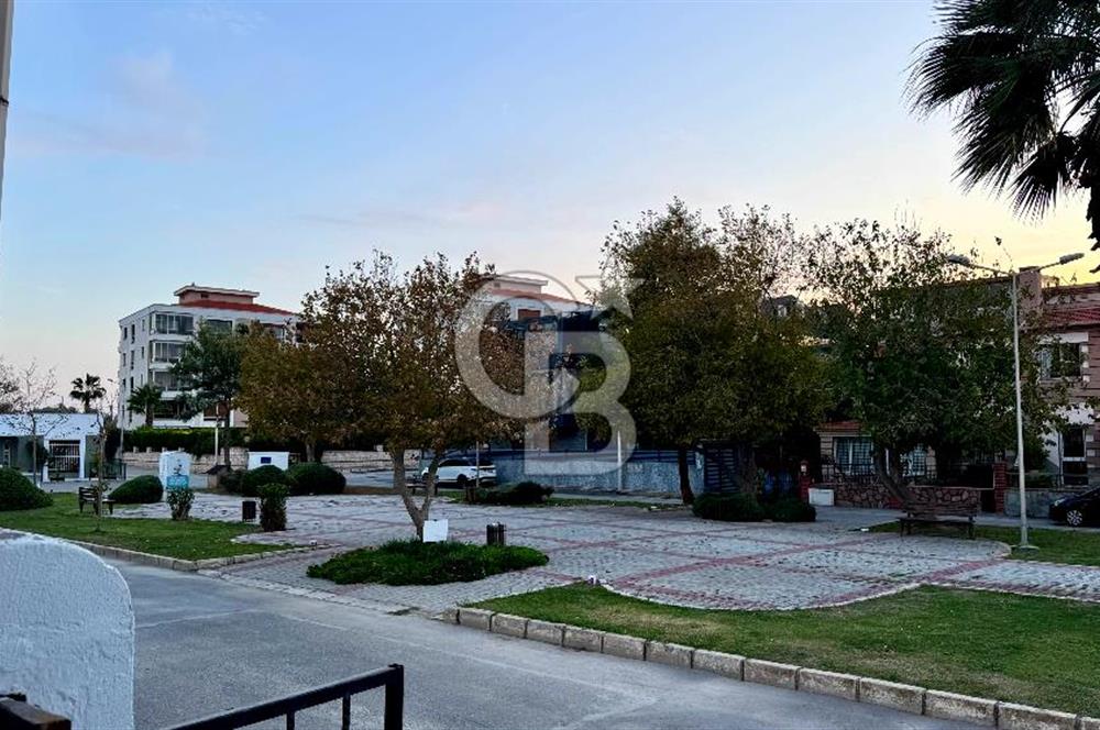 GÜZELBAHÇE SİTELERDE DENİZ MANZALI DUBLEKS 