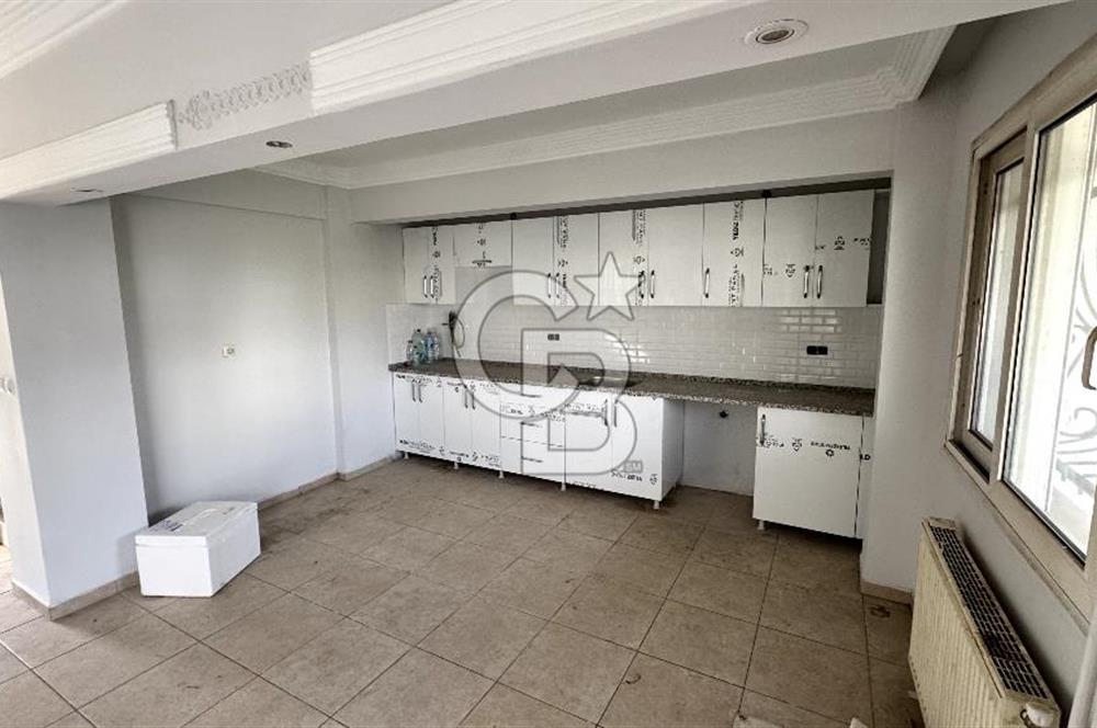 GÜZELBAHÇE YALI MAHLLESİNDE TRİPLEKS 