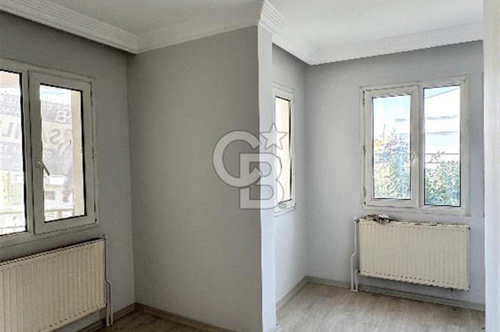 GÜZELBAHÇE YALI MAHLLESİNDE TRİPLEKS 