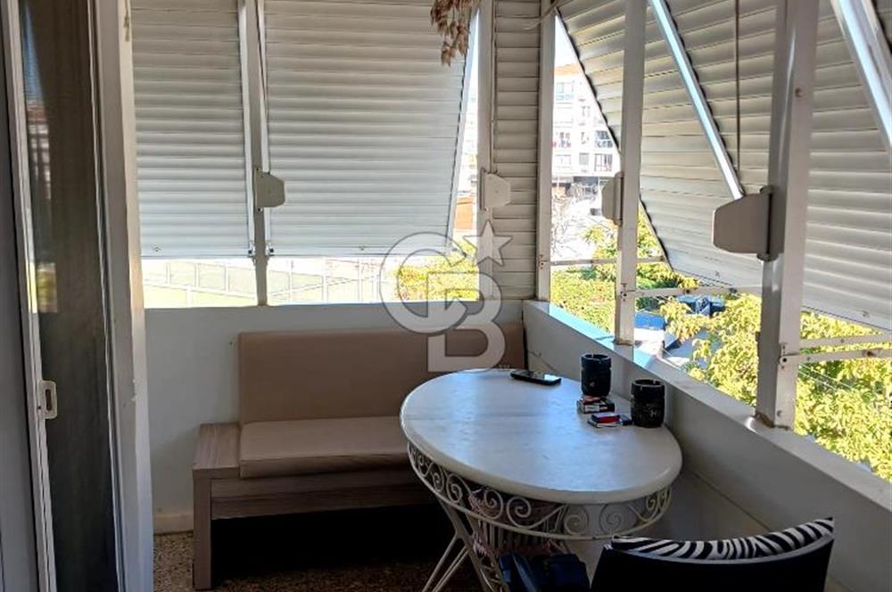 İZMİR BAHÇELİEVLERDE FERAH DAİRE