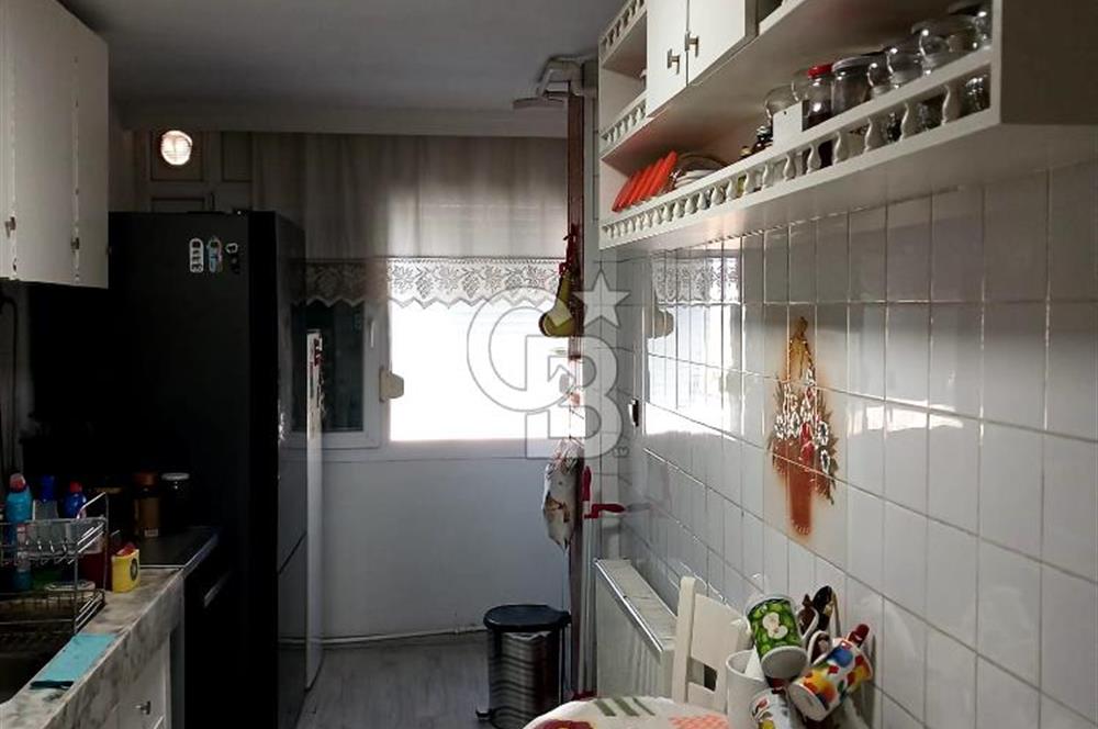 İZMİR BAHÇELİEVLERDE FERAH DAİRE