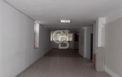 Köşe Konumda Kiralık Dükkan