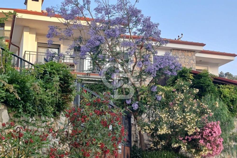 DATÇA MESUDİYE'DE DENİZ MANZARALI MÜSTAKİL GİRİŞLİ BAHÇELİ DAİRE