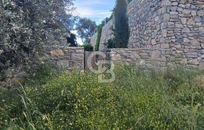 DATÇA MESUDİYE'DE DENİZ MANZARALI MÜSTAKİL GİRİŞLİ BAHÇELİ DAİRE