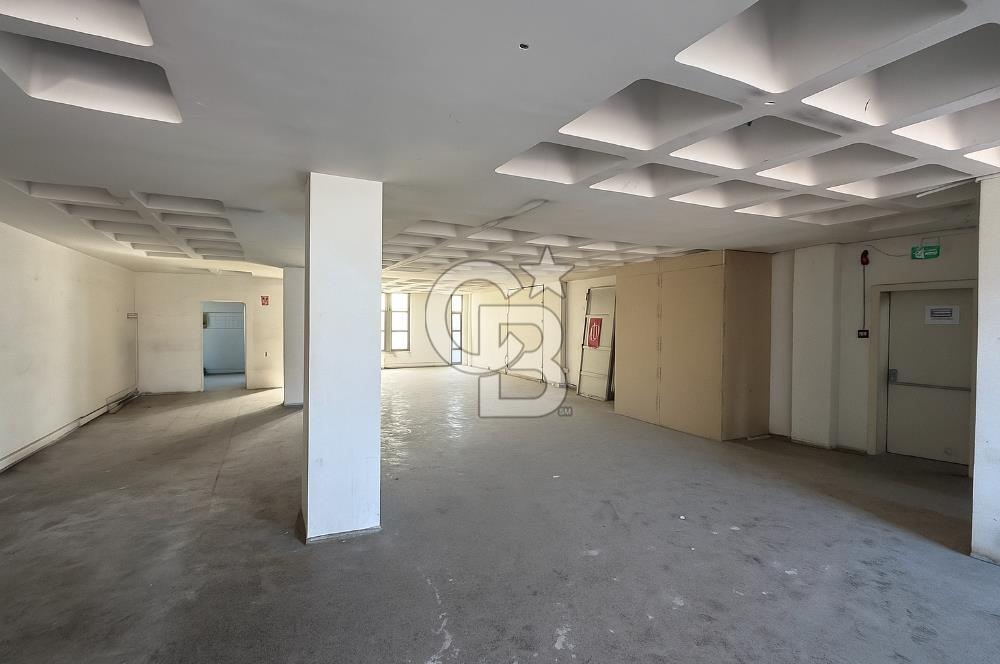 BORNOVA MTK SİTESİNDE 4 KATLI KİRALIK BİNA