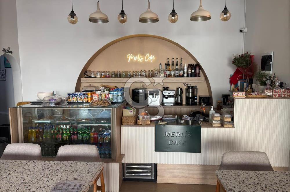 ÜÇKUYULARIN DEVREN KİRALIK İLK VE TEK ÇOCUK OYUN SALONU -CAFE