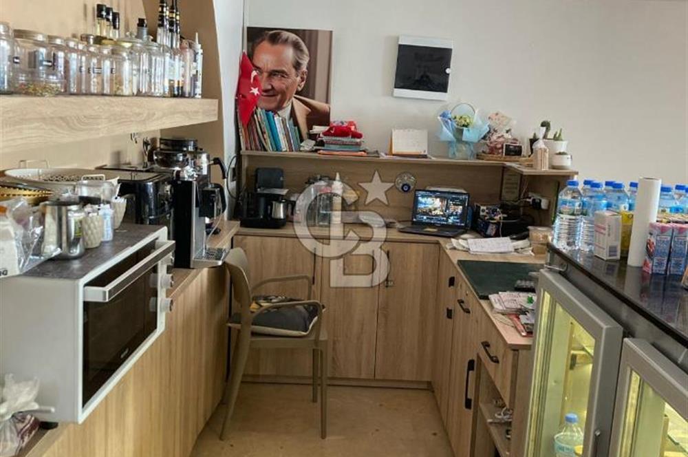 ÜÇKUYULARIN DEVREN KİRALIK İLK VE TEK ÇOCUK OYUN SALONU -CAFE