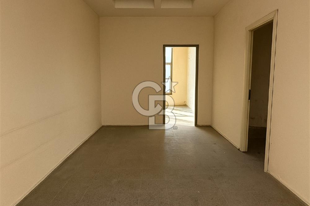 BORNOVA MTK SİTESİNDE 4 KATLI KİRALIK BİNA