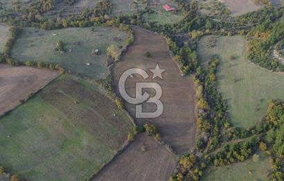 Çanakkale Bayrami.  Hacıdervişler De 20.502 M² Satılık Tarla !