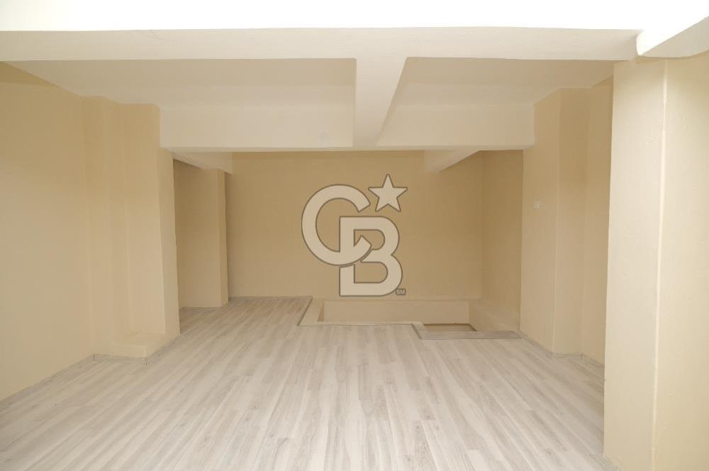 MENEMEN MİTHATPAŞA CADDESİNDE İKİ KATLI SATILIK DÜKKAN