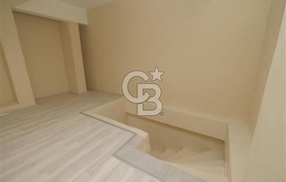 MENEMEN MİTHATPAŞA CADDESİNDE İKİ KATLI SATILIK DÜKKAN