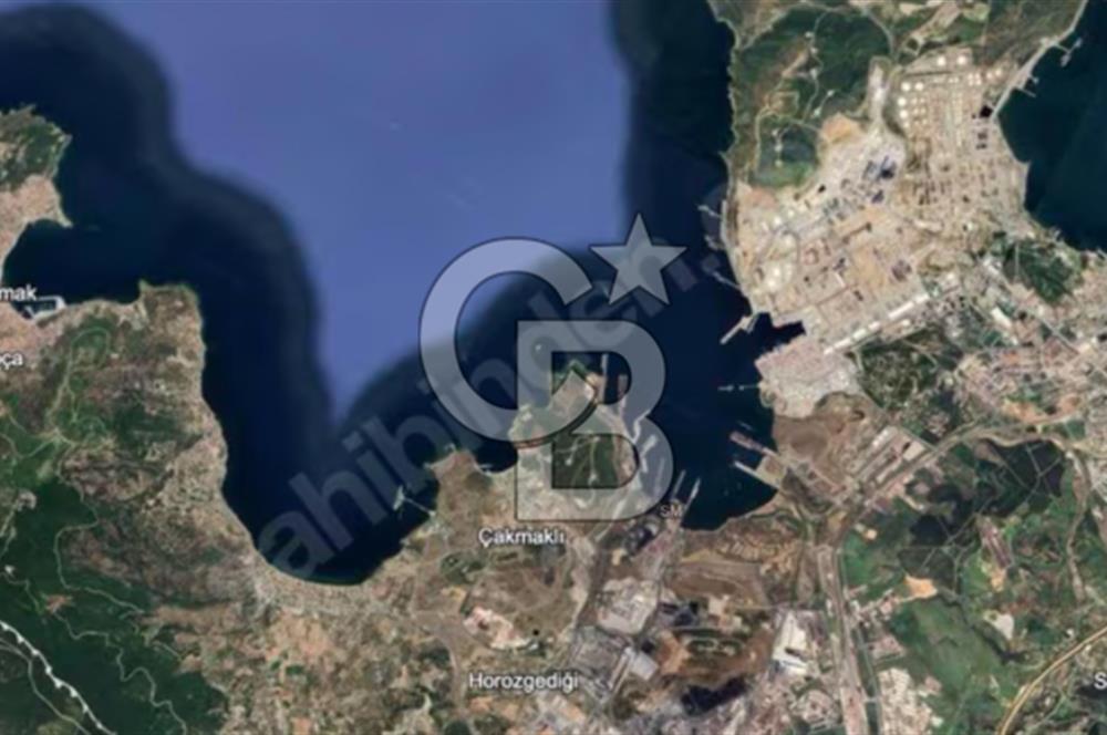 İzmir Foça / Kozbeyli Yan Yana 2 Adet 250 m² 2B Arazisi