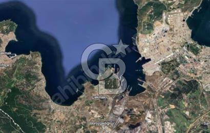 İzmir Foça / Kozbeyli Yan Yana 2 Adet 250 m² 2B Arazisi