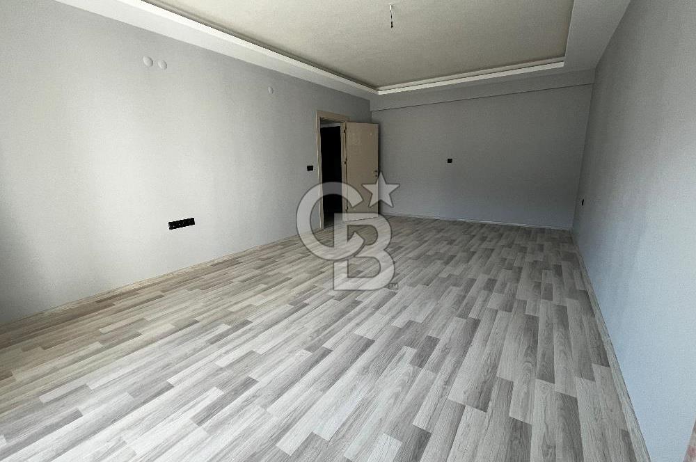 ÇİĞLİ UĞUR MUMCU'DA 2+1 KAPALI MUTFAKLI KİRALIK SIFIR DAİRE