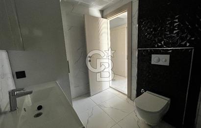 ÇİĞLİ UĞUR MUMCU'DA 2+1 KAPALI MUTFAKLI KİRALIK SIFIR DAİRE