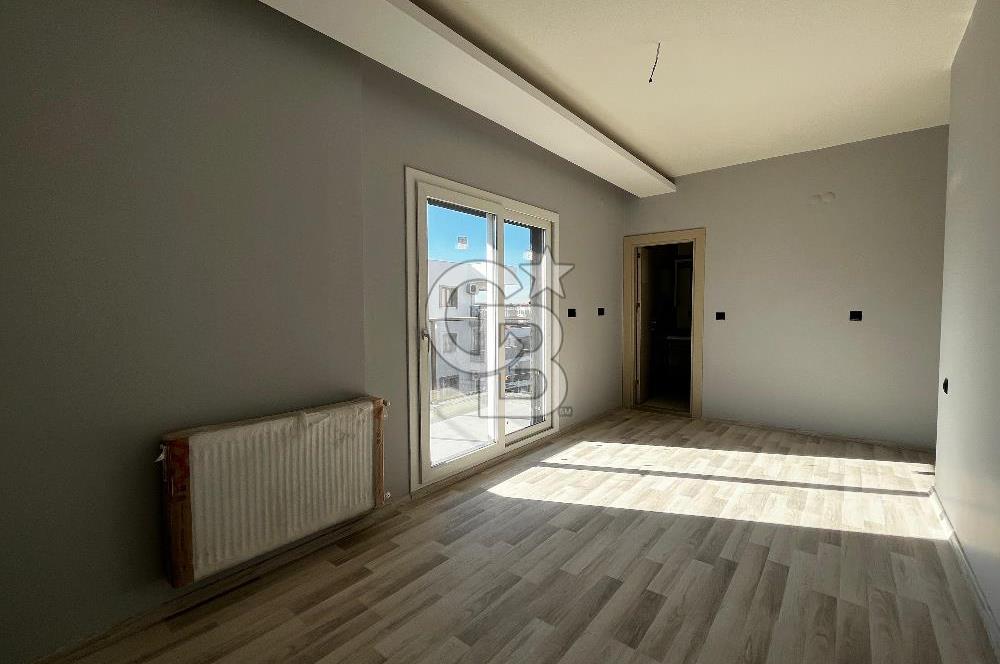 ÇİĞLİ UĞUR MUMCU'DA 2+1 KAPALI MUTFAKLI KİRALIK SIFIR DAİRE