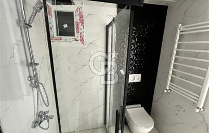 ÇİĞLİ UĞUR MUMCU'DA 2+1 KAPALI MUTFAKLI KİRALIK SIFIR DAİRE