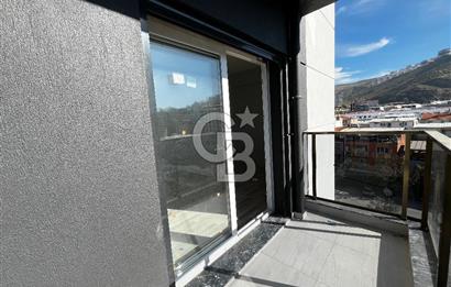 ÇİĞLİ UĞUR MUMCU'DA 2+1 KAPALI MUTFAKLI KİRALIK SIFIR DAİRE