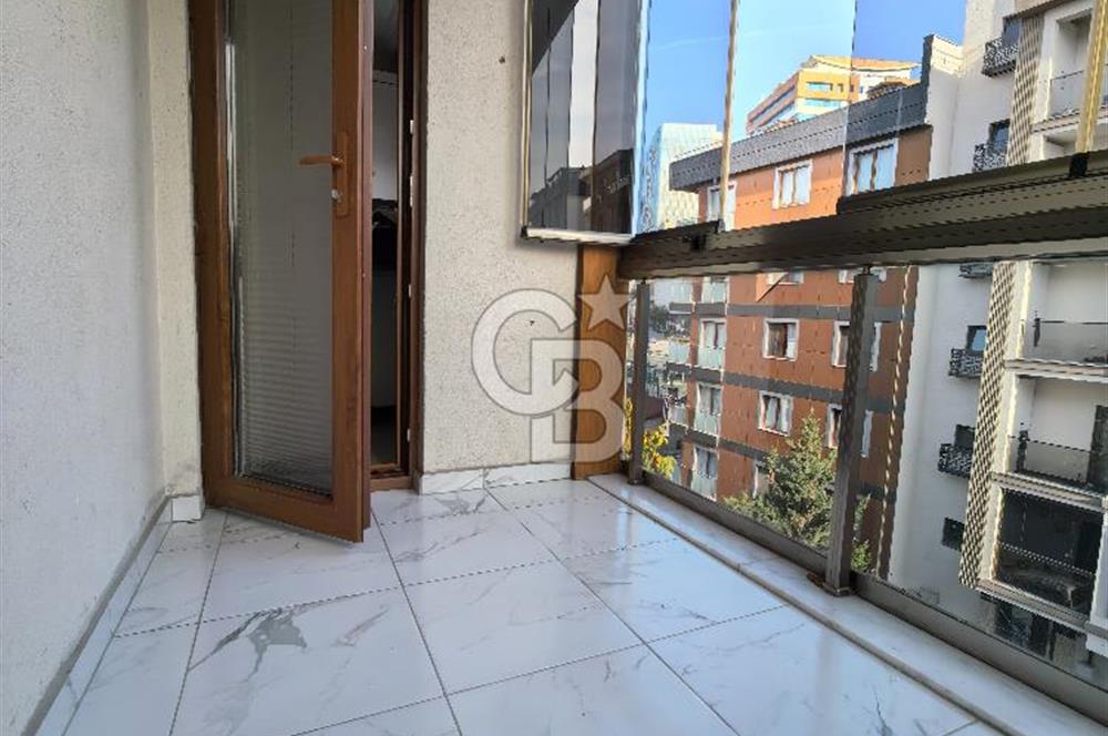 piazza avm yakınında 2+1 daire