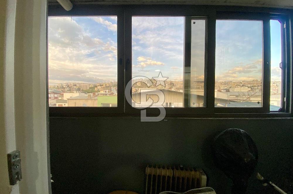 Küçük Çiğli Mahallesinde Dublex Full Eşyalı Kiralık Daire