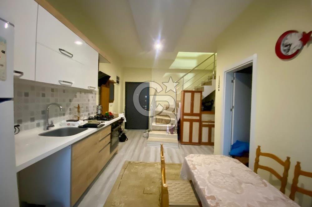 Küçük Çiğli Mahallesinde Dublex Full Eşyalı Kiralık Daire