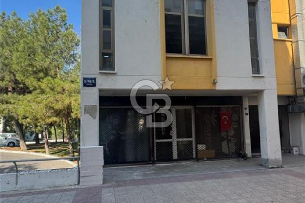 BORNOVA MTK SİTESİNDE 4 KATLI KİRALIK BİNA