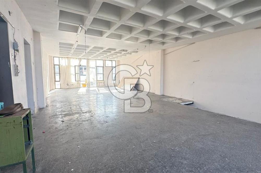 BORNOVA MTK SİTESİNDE 4 KATLI KİRALIK BİNA