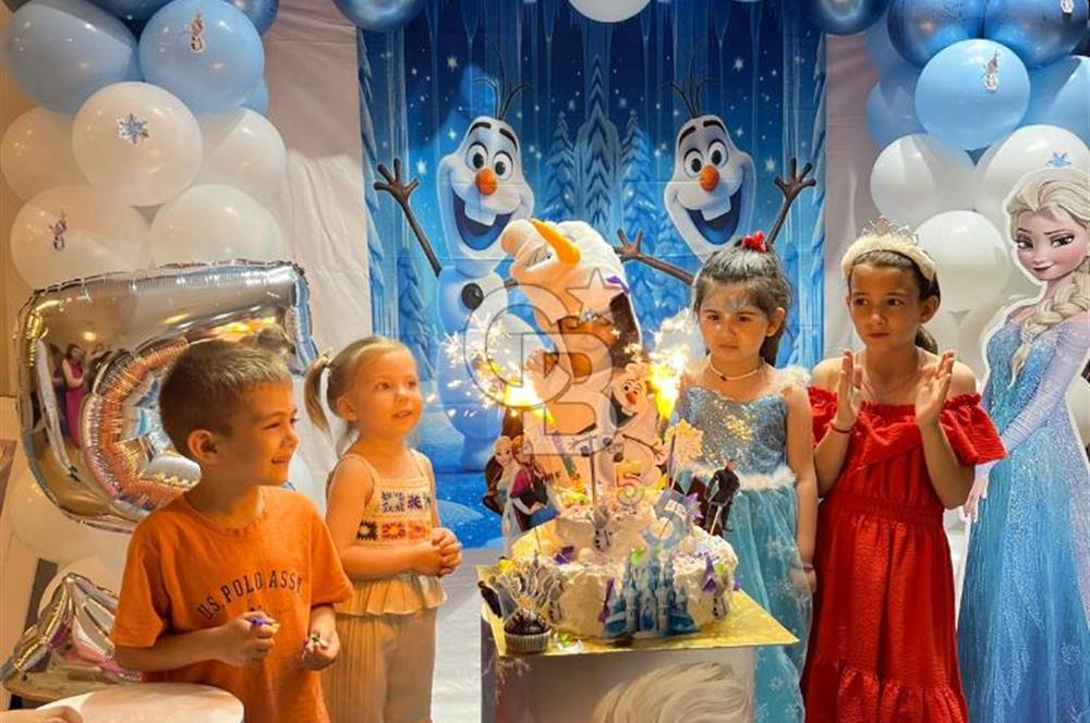 ÜÇKUYULARIN DEVREN KİRALIK İLK VE TEK ÇOCUK OYUN SALONU -CAFE