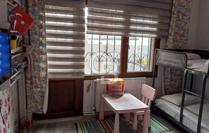 İzmir Park AVM ye Yürüyüş Mesafesinde Merkezi Konumlu Satılık Daire