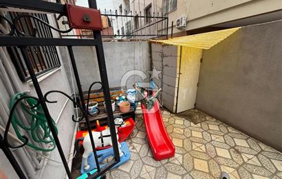 İzmir Park AVM ye Yürüyüş Mesafesinde Merkezi Konumlu Satılık Daire