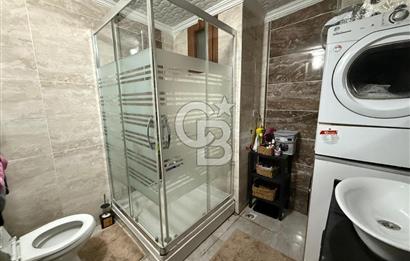 İzmir Park AVM ye Yürüyüş Mesafesinde Merkezi Konumlu Satılık Daire