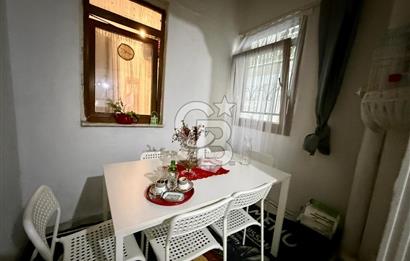 İzmir Park AVM ye Yürüyüş Mesafesinde Merkezi Konumlu Satılık Daire