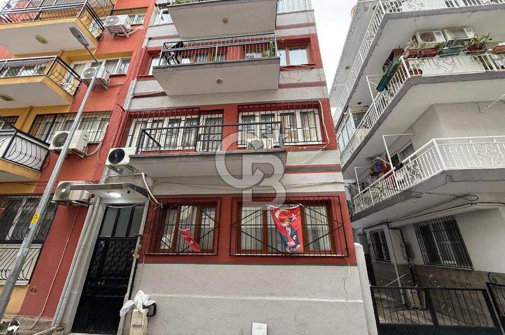 İzmir Park AVM ye Yürüyüş Mesafesinde Merkezi Konumlu Satılık Daire