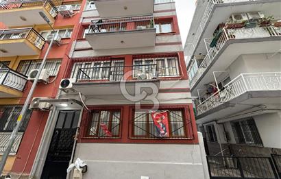 İzmir Park AVM ye Yürüyüş Mesafesinde Merkezi Konumlu Satılık Daire