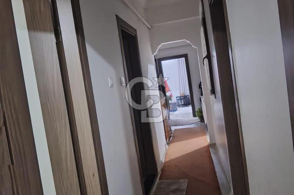 İzmir Park AVM ye Yürüyüş Mesafesinde Merkezi Konumlu Satılık Daire