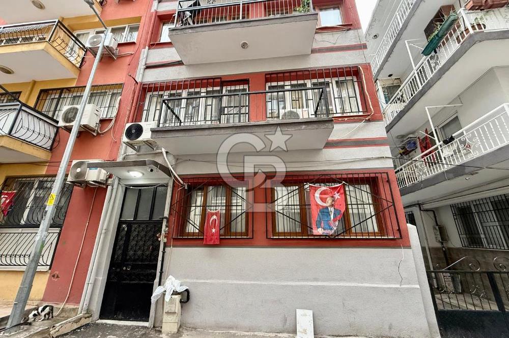 İzmir Park AVM ye Yürüyüş Mesafesinde Merkezi Konumlu Satılık Daire