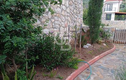 DATÇA MESUDİYE'DE DENİZ MANZARALI MÜSTAKİL GİRİŞLİ BAHÇELİ DAİRE